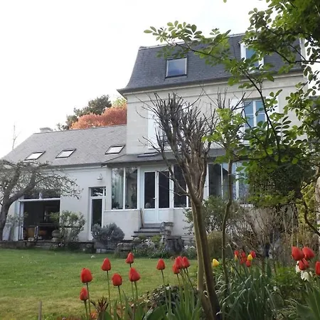 Au Coeur De 1 Bed & Breakfast